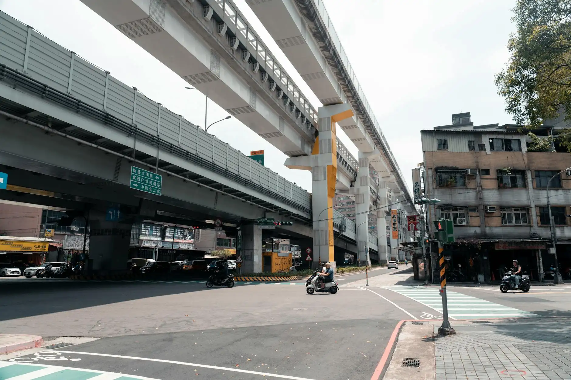 彰化木棉花道自撞奪命車內查獲疑毒品殘渣